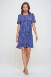 Truedames Short-sleeved Knee-length Dress In Multi