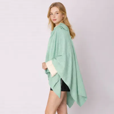 Truedames Shoulder Strap Solid Ruana Poncho In Green