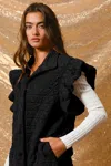 Truedames Quilting Knit Ruffle Sleeve Vest In Black