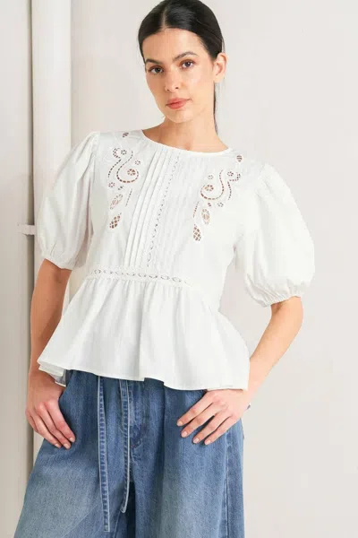 Truedames Silent Morning Woven Top In White