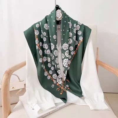 Truedames Silk Feel Rose Print Square Scarf In Multi