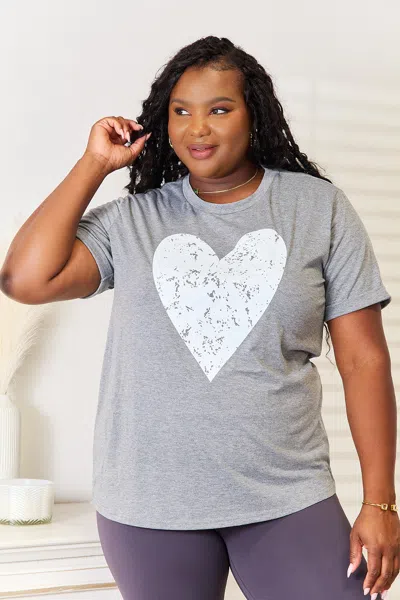 Truedames Simply Love Heart Graphic Cuffed Short Sleeve T-shirt In Gray
