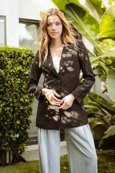 Truedames Single Brested Peaked Lapel Blazer In Brown