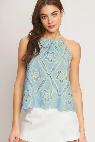 Truedames Sky Lace Summer Halter Woven Top In Blue