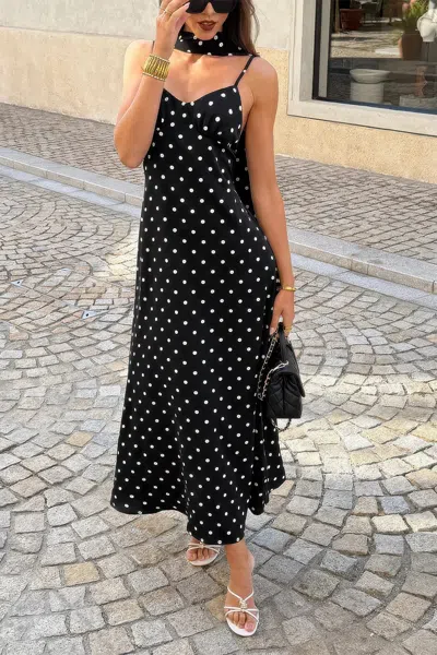 Truedames Sleeveless Bodycon Polka Dot Slip Dress In Black