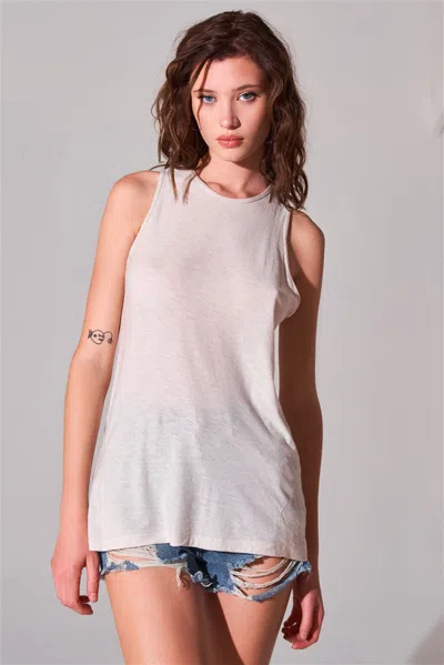 Truedames Sleeveless Crew Neck Cut-out Back Detail Longline Top In White