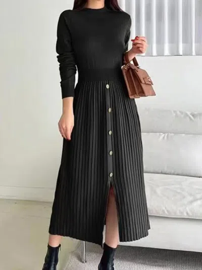 Truedames Slit Front Mock Neck Long Sleeve Knit Dress In Brown