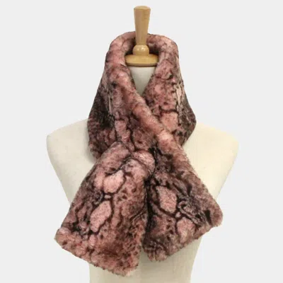 Truedames Snake Skin Patterned Faux Fur Pull Through Scarf In Pink