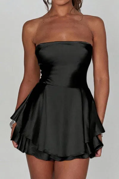 Truedames Solid Backless Lace Up Tube Fit Mini Dress In Black