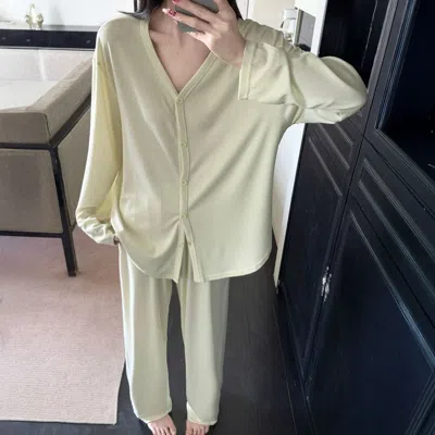 Truedames Solid Color Long Sleeves Top Pants Loungewear Pajama Set In Green