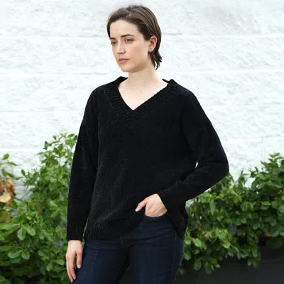Truedames Solid Color V Neck Sweater Top In Black