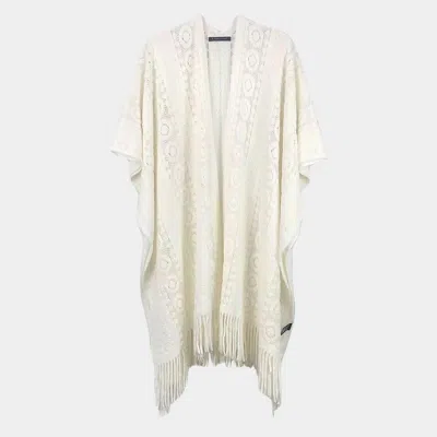 Truedames Solid Crochet Ruana Poncho In White
