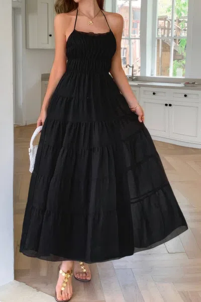 Truedames Solid Halter Ruched Textured Tiered Full Dress In Black