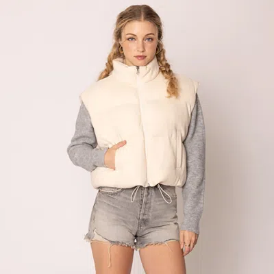 Truedames Solid Knit Padded Vest In White