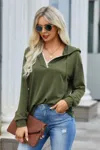 Truedames Solid Lace Trim Long Sleeve Loose Hoodie In Green