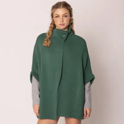 Truedames Solid Neck Button Cardigan In Green