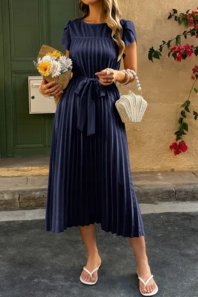 Truedames Solid Pleated Belt Short Puff Sleeves Fit Dress In Blue
