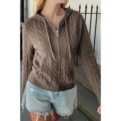 Truedames Solid Pocket Cable Knit Hooded Jacket In Brown