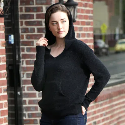 Truedames Solid Pocket Hoodie Top In Black