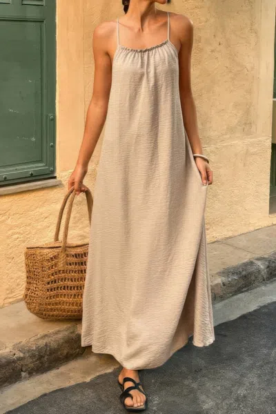 Truedames Solid Sleeveless Strap Elastic Neck Midi Loose Dress In Gray