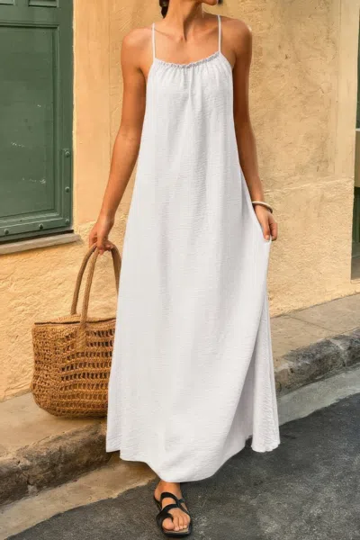 Truedames Solid Sleeveless Strap Elastic Neck Midi Loose Dress In White