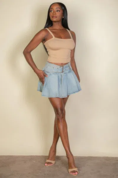 Truedames Solid Strap Tank Top In Green