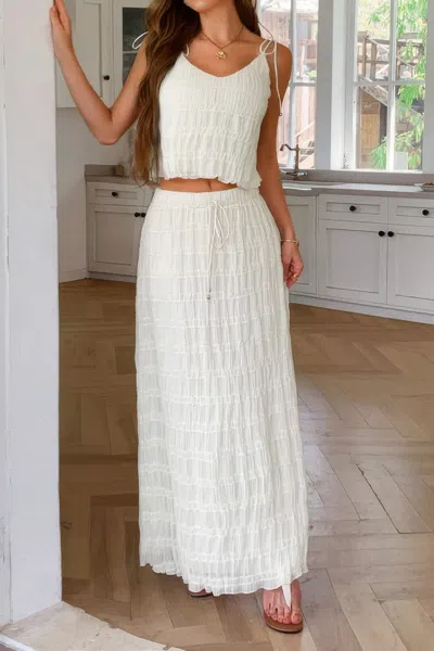 Truedames Solid Two Piece Strappy Maxi Skirt Crop Top Set In White