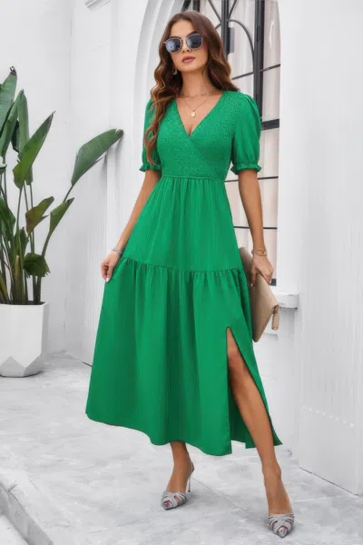 Truedames Solid V Neck Ruched High Waist Puff Sleeve Dress In Green