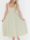 Truedames Square Neck Sleeveless Midi Dress In Green