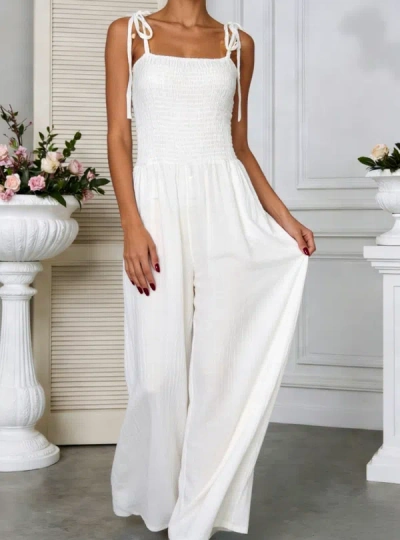 Truedames Square Neck Smocked Wide-leg Jumpsuit In White