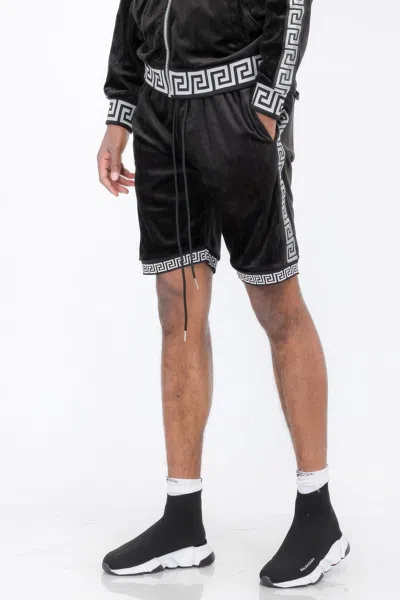 Truedames Status Print Velour Shorts Suede Shorts In Black
