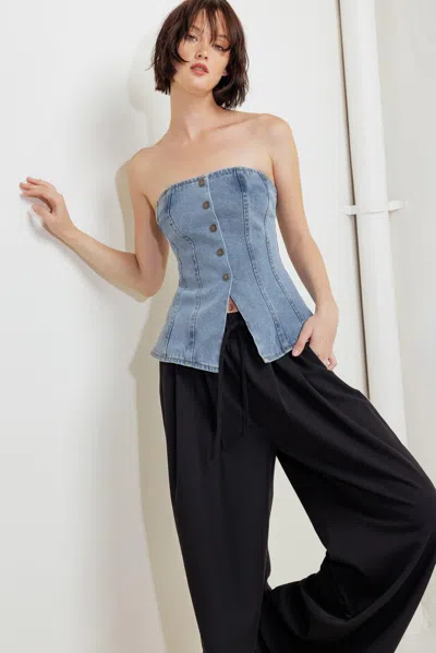 Truedames Stitched Silhouette Denim Top In Blue