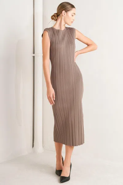 Truedames Story Of Us Sweater Midi Dress In Brown