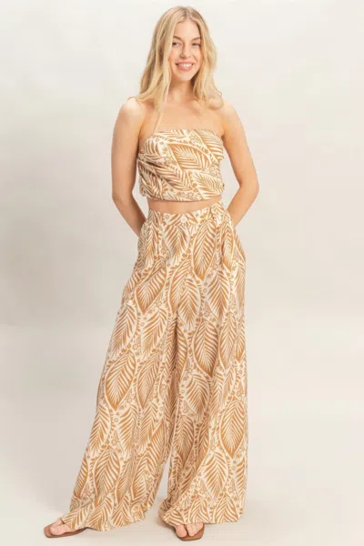 Truedames Strapless Top & Pant Print Set In Neutral