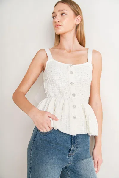 Truedames Sunday In Santorini Sweater Knit Top In White