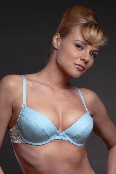 Truedames Supportive Push-up Plunge Bra In Multi