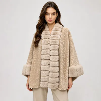 Truedames Textured Faux Fur Trimmed Cape Shawl In Beige