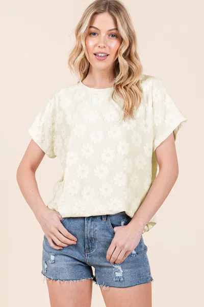 Truedames Textured Floral Pattern Short Sleeve T-shirt In White