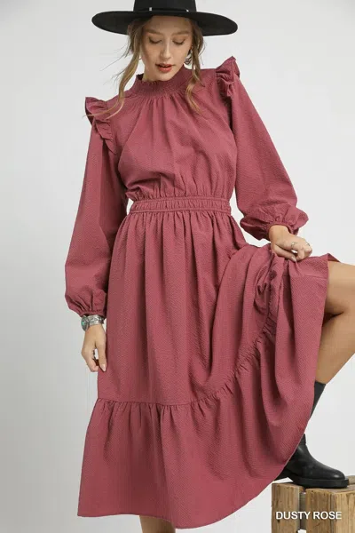 Truedames Textured Midi Dress With Ruffle Shoulder Detail In Red