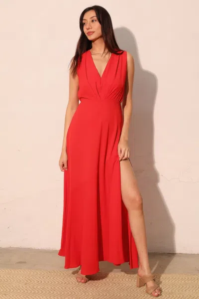 Truedames Textured Solid V-neck Maxi Dress In Red