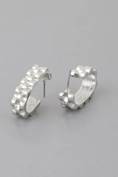 Truedames Textured Ware Brass Cuff Earrings In Silver