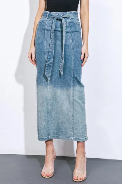 Truedames The Grass Is Greener Denim Midi Skirt In Blue