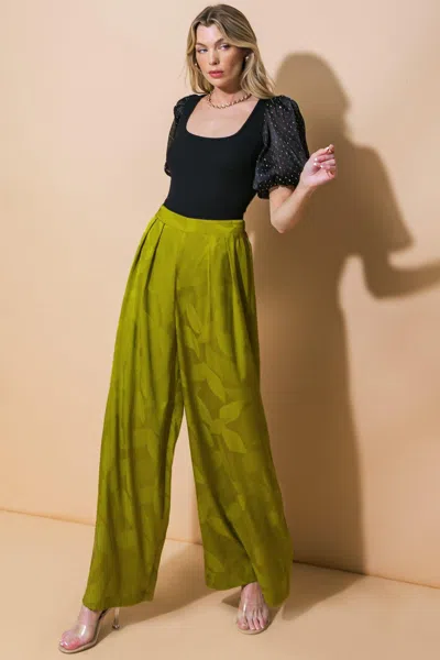 Truedames The Right Addition Woven Pants In Green