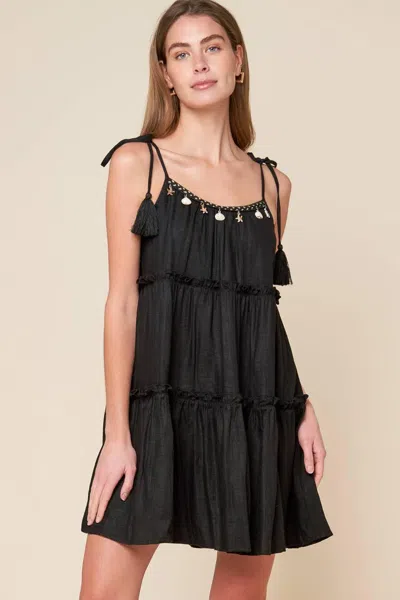 Truedames Through The Arbor Woven Mini Dress In Black