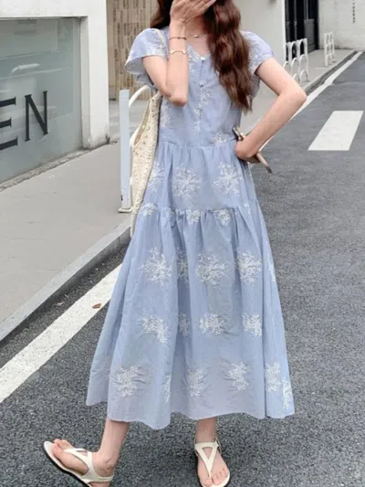 Truedames Tiered Cap Sleeve Midi Dress In Blue