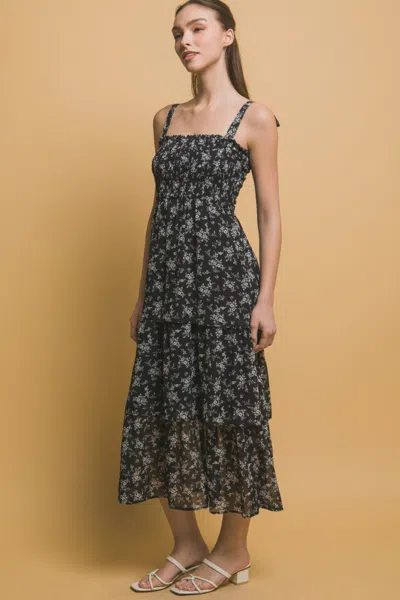 Truedames Tiered Midi Floral Dress In Black