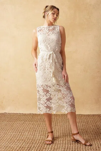 Truedames Timeless Treasures Lace Woven Midi Dress In Sand