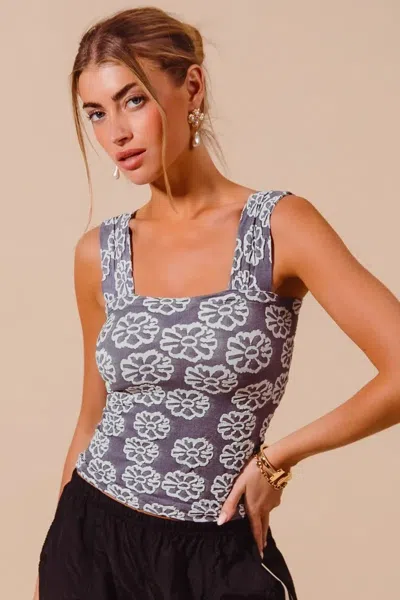 Truedames Two Tone Floral Seamless Tank Top In Multi