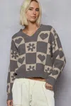 Truedames V-neck Heart Pattern Checkered Sweater In Animal Print