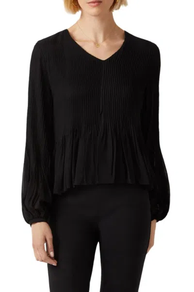 Truedames V-neck Long Sleeve Ruched Chiffon Top In Black